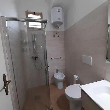 A Due Passi Dal Mare